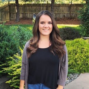 Meet your Posher, Lizzie